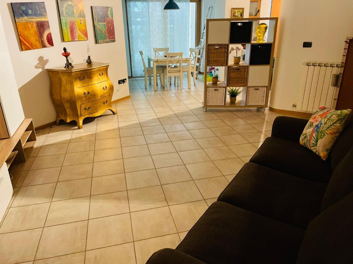 Апартаменты Casa Vacanze Cau De Mezo Марина-Юлиа Экстерьер фото